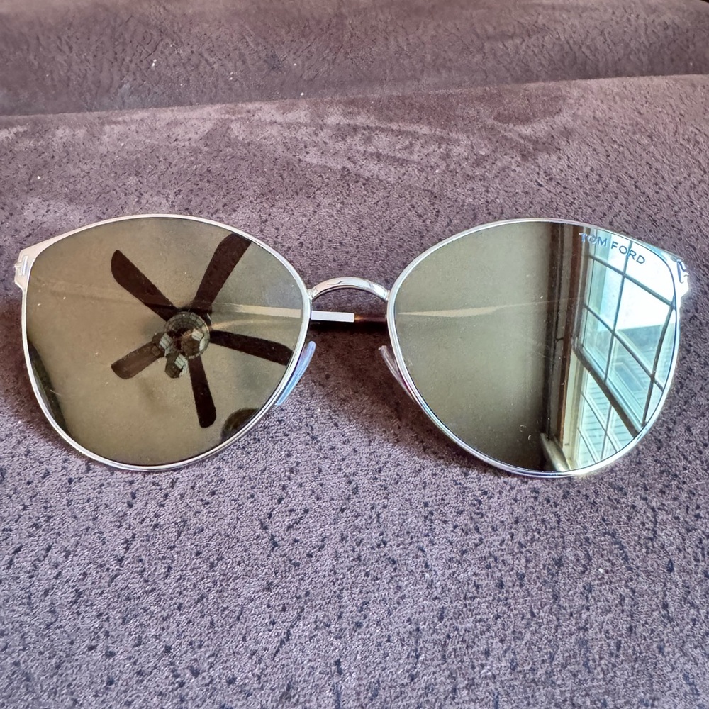 Tom Ford Gold Frame Mirrored Lens Cat-Eye Sunglasses - Picture 3 of 9